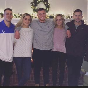 Meet your Posher, Christian